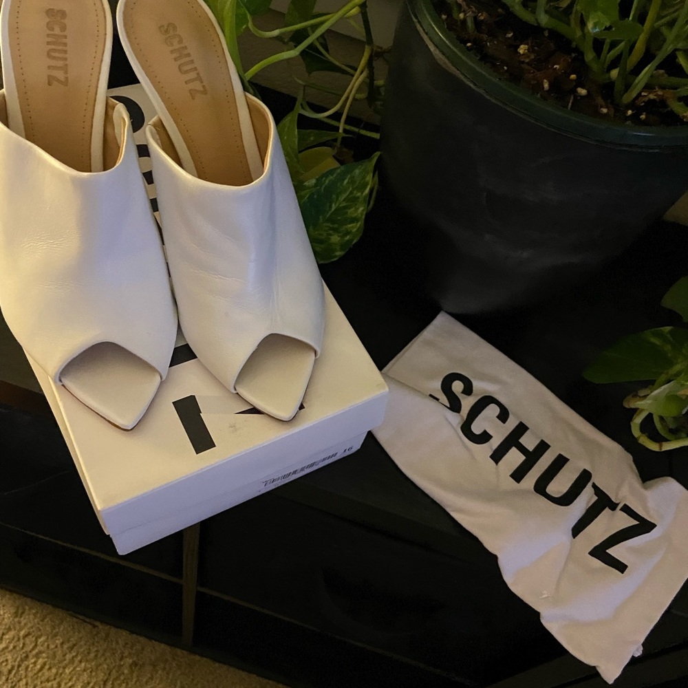 SCHUTZ - White Trudy 9.5 Leather Mule NWT/NWB